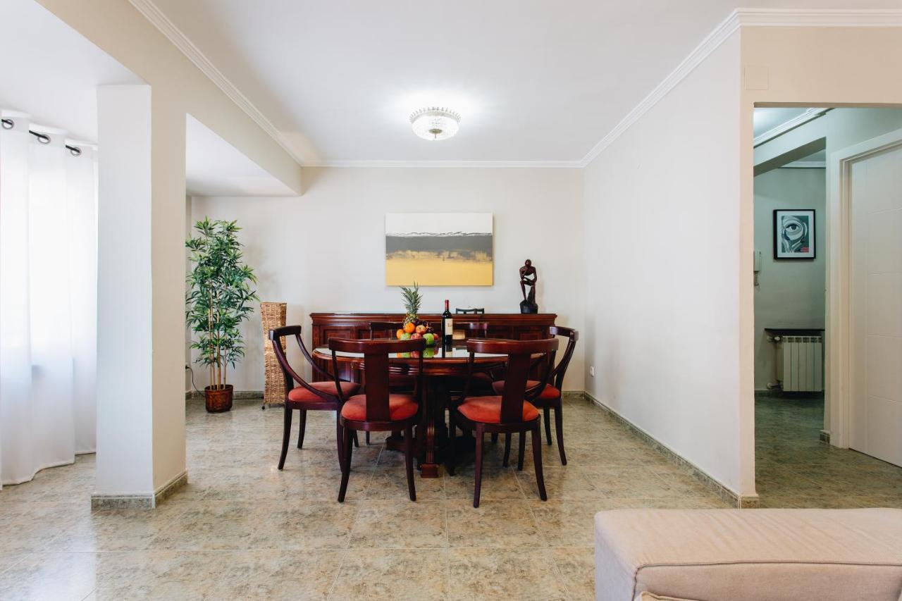 Exclusive 3 Bedroom Beach Apartment Valence Extérieur photo