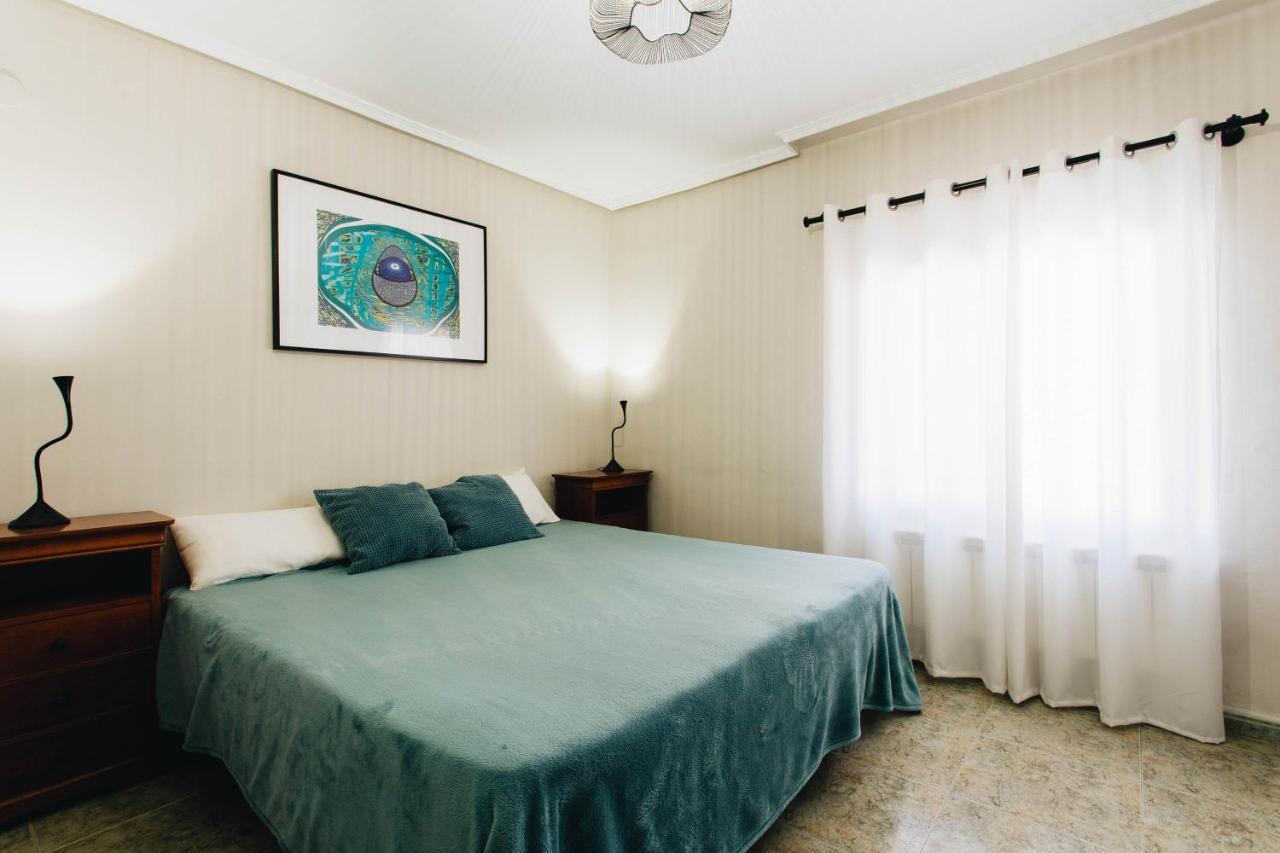 Exclusive 3 Bedroom Beach Apartment Valence Extérieur photo