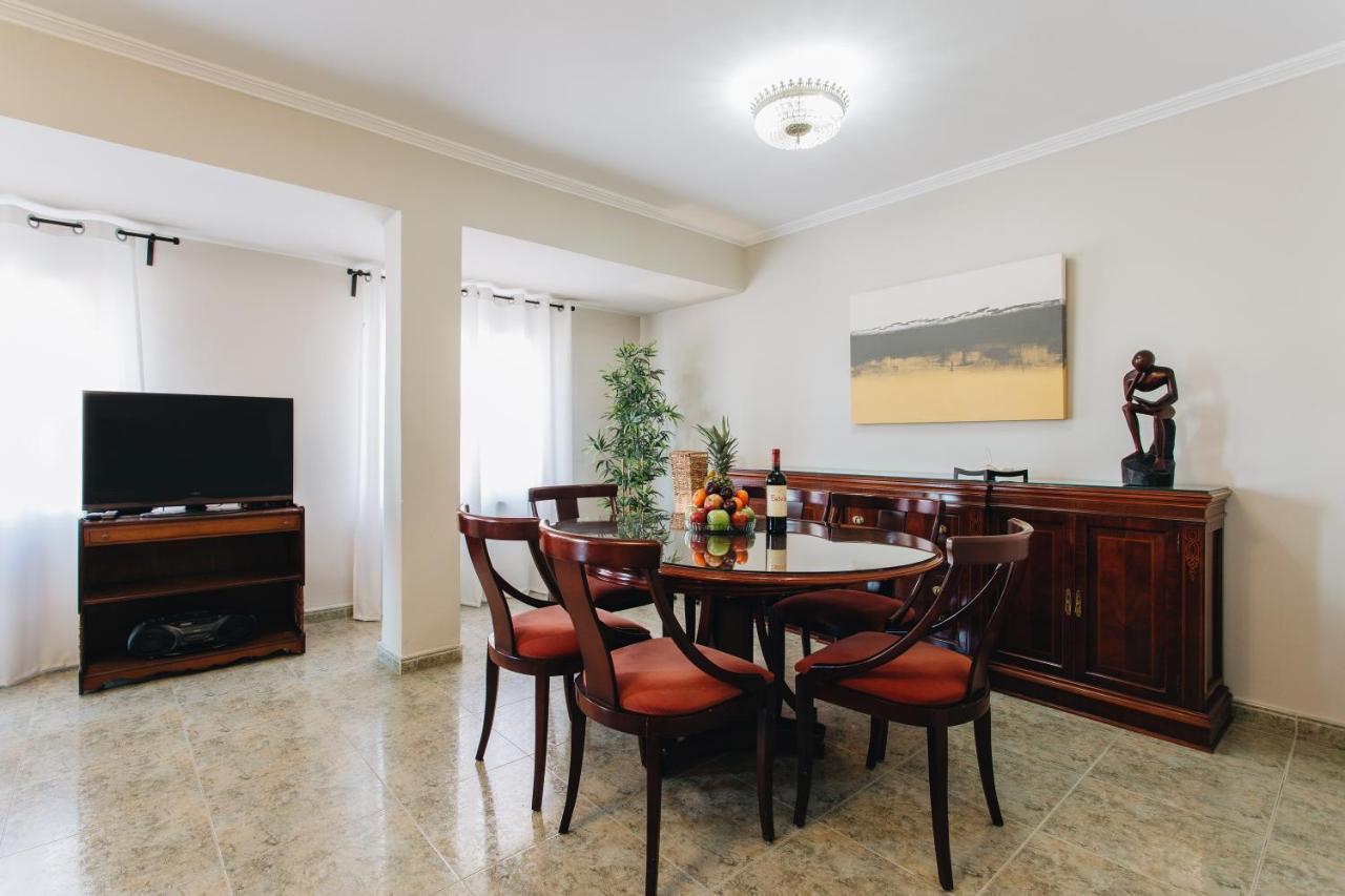 Exclusive 3 Bedroom Beach Apartment Valence Extérieur photo
